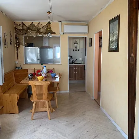 - Typique Climatise Proche - 6 Pers - Parking - Fr-1-796-49 Chalet Gruissan